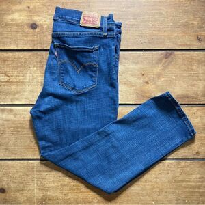 Levi’s 724 High Rise Straight Leg Jeans Size 33